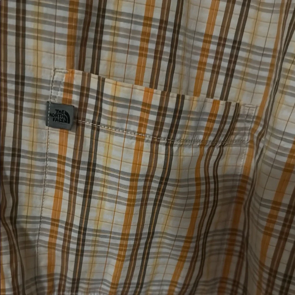 The North Face Plaid Men's Shirt in Brown and Orange size L
